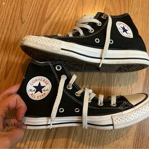 Good condition Converse Chuck Taylor size 5 Men’s